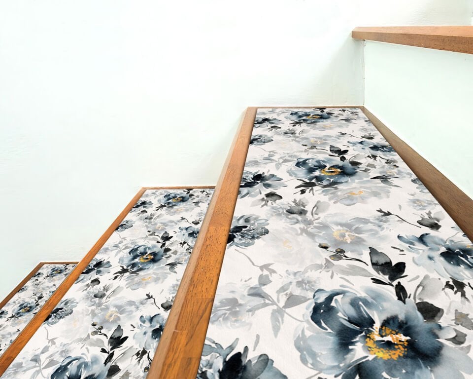 Elegant Gray Floral Stair Treads – Watercolor Style Non-Slip Stair Mats