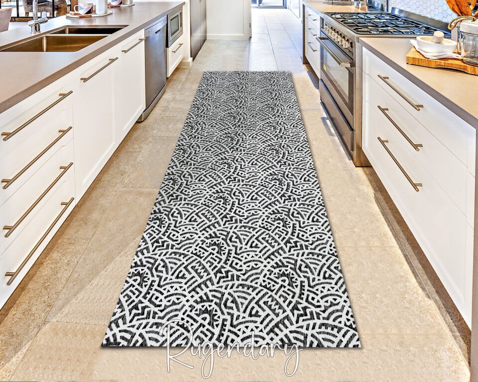 Modern Black and White Geometric Runner Rug – Bold Hallway & Entryway Carpet