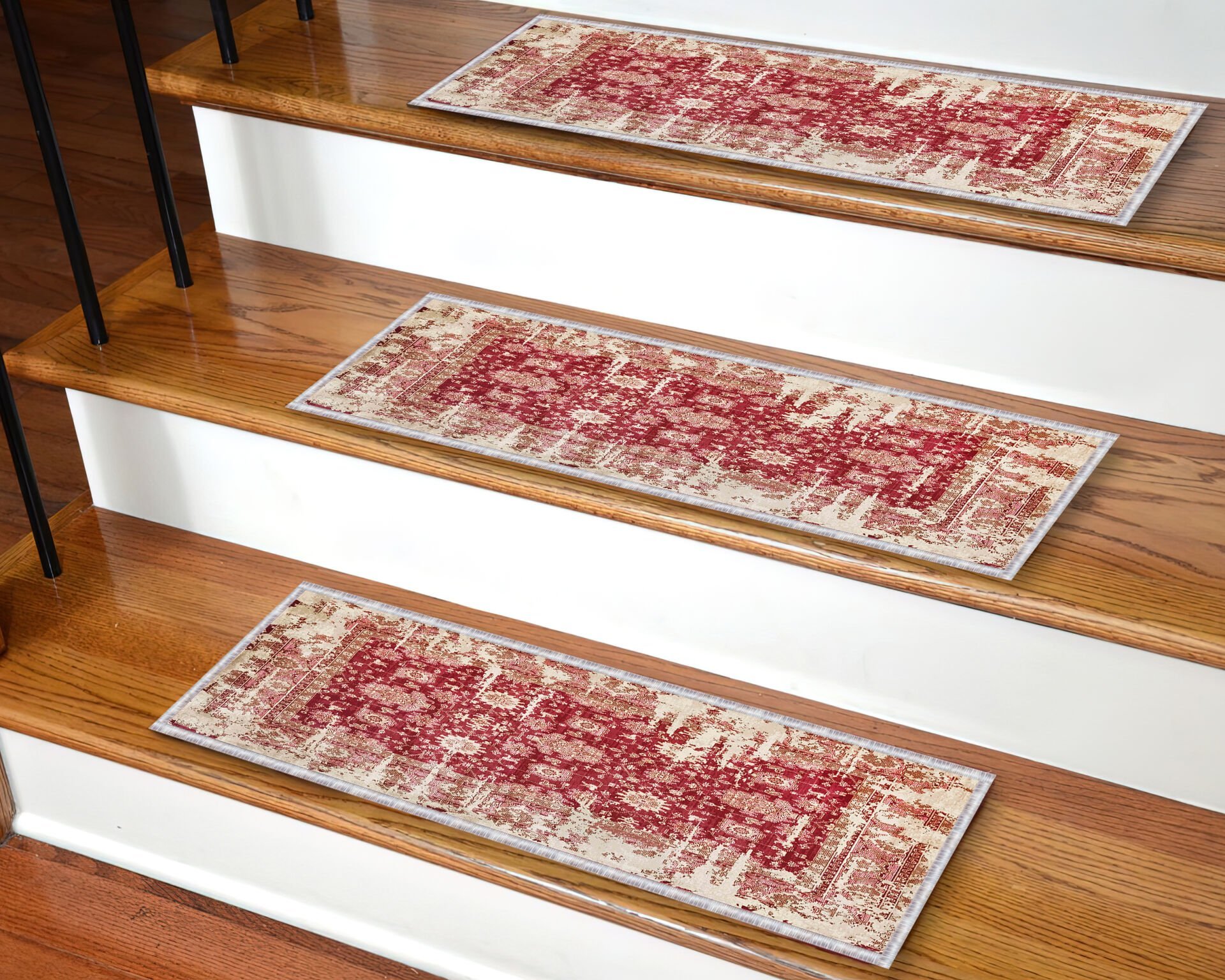 Red & Beige Vintage Stair Treads – Non-Slip Carpet Mats for Wooden Steps